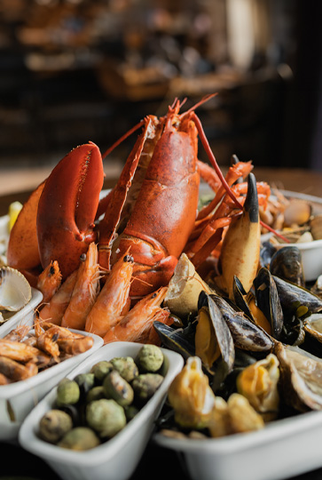 Dive into Seafood Heaven